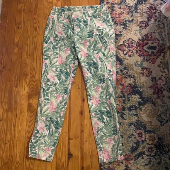 Size four regular standard old navy business slacks - Picture 4 of 8